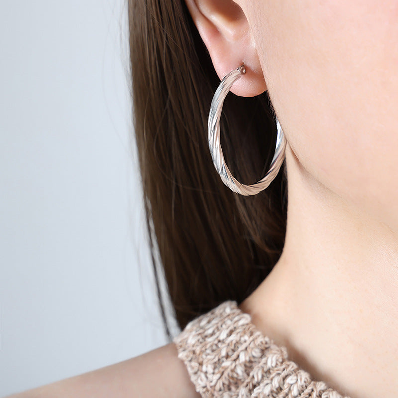 Fashionable Non-Fading Twist Earrings For Women