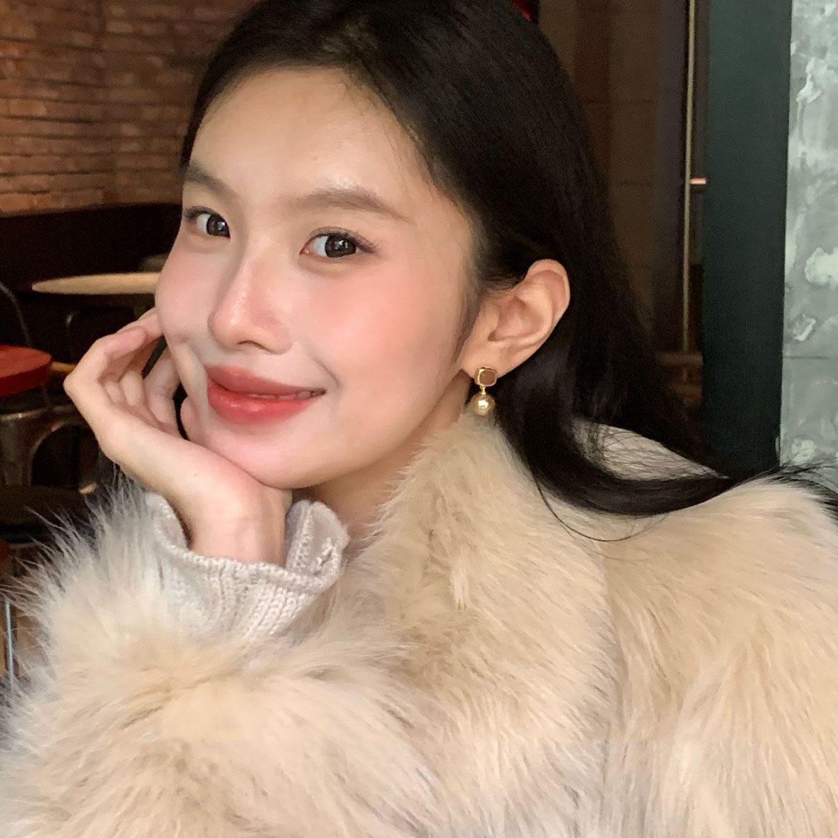 1 Pair French Vintage Square Pearl Brown Stud Earrings For Women, Chanel-Inspired Fall Winter Luxury Elegant Earrings